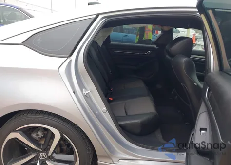 2021 Honda Accord Sport z USA, uszkodzony, nr VIN 1HGCV1F3XMA103501